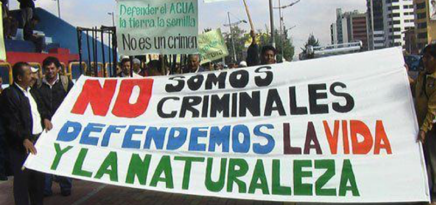 Protesta contra la criminalización de defensores y defensoras ambientales en Guatemala.